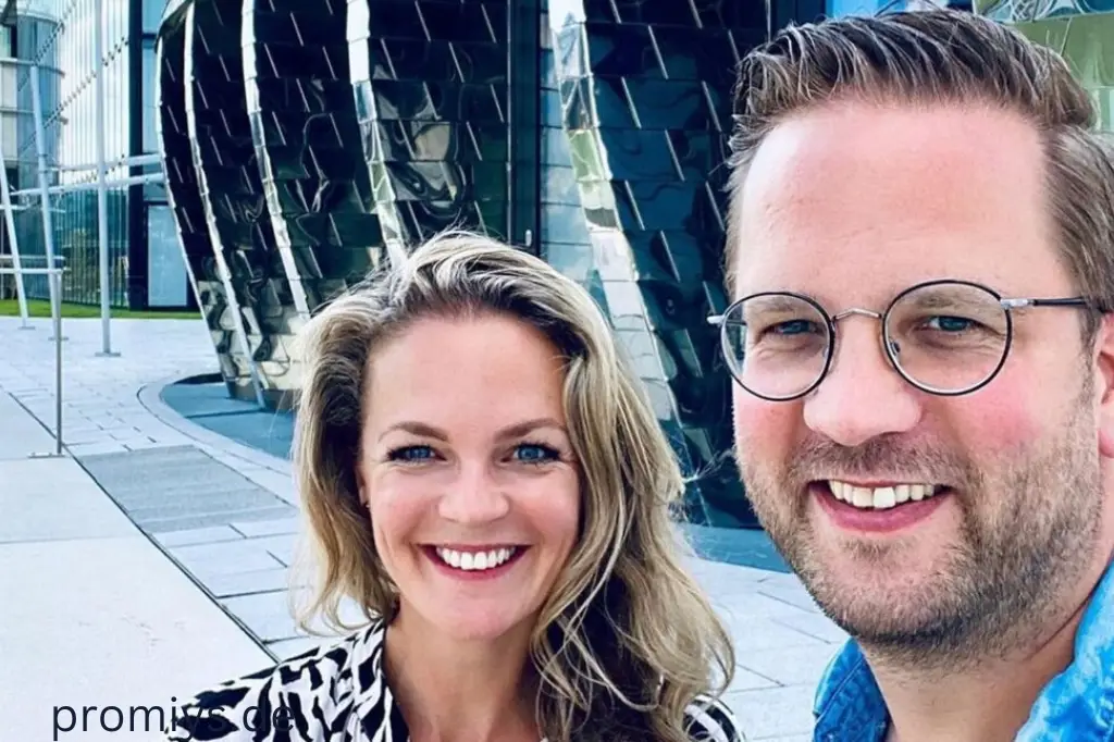Nicole Johag und sebastian getrennt Tägliche Routine